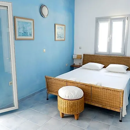 Innaxos Studios, Grotta Area, Naxos Town 3*