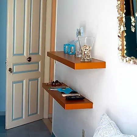 ホテル Innaxos Studios, Grotta Area, Naxos Town 3*
