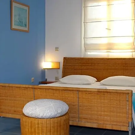 Innaxos Studios, Grotta Area, Naxos Town Hotel 3*